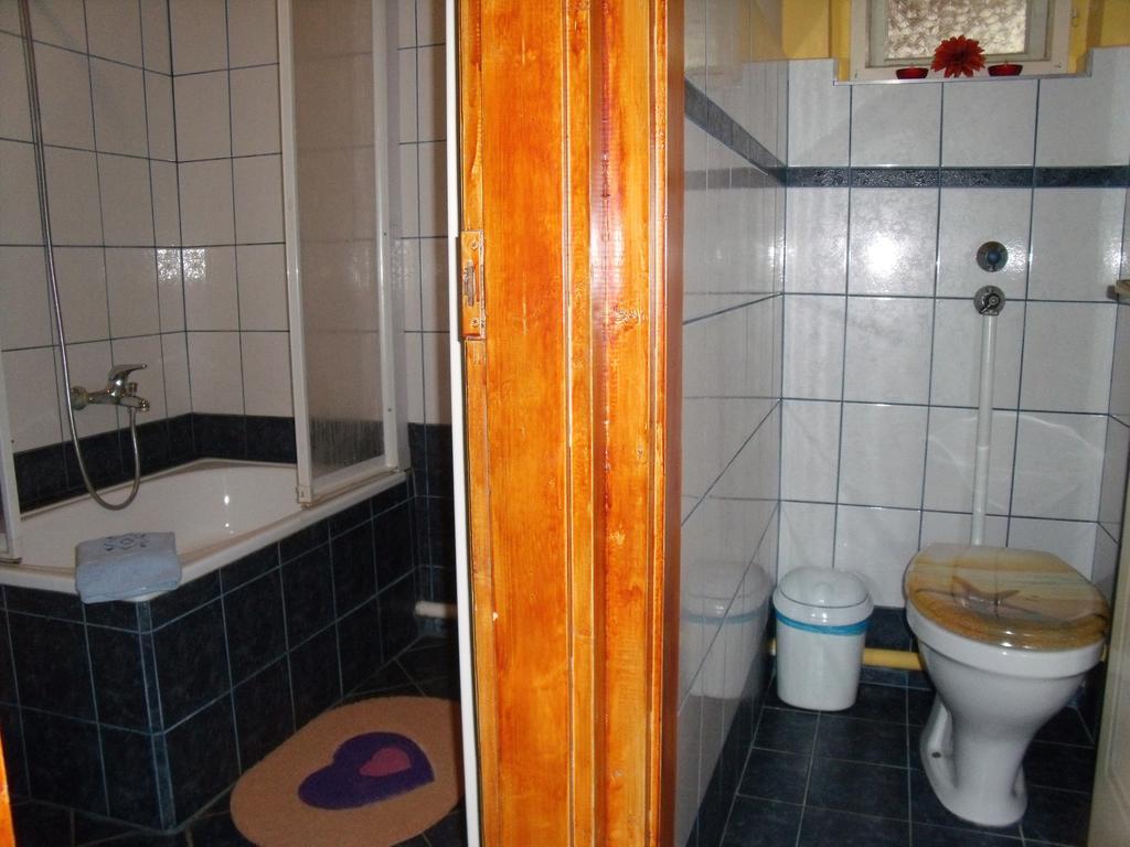 Ferienwohnung Viola Vendeghaz Kehidakustány Exterior foto